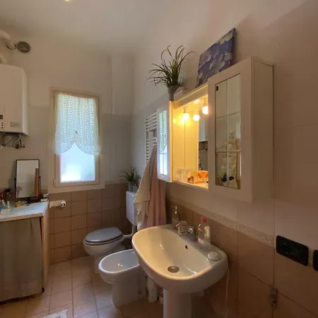 Giardino. Bilocale Grande A 800 M Dal Mare. 4 Posti Letto. Apartment *